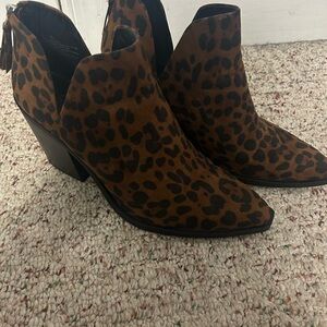 a new day Brown Leopard Ankle Booties